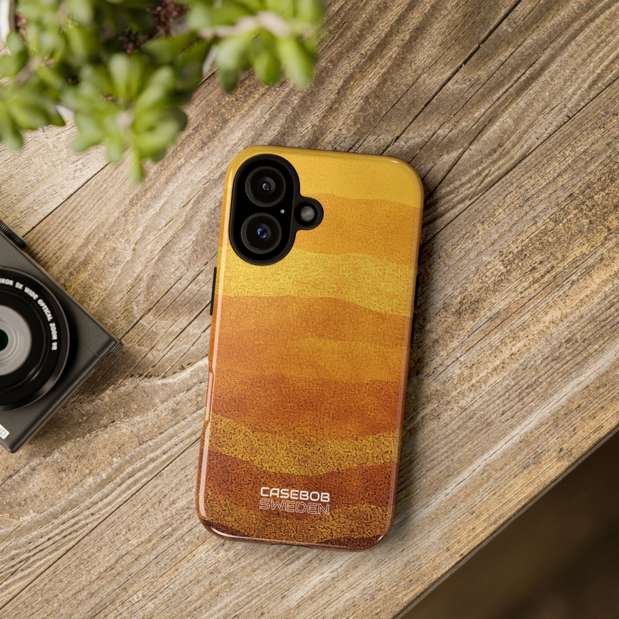 Golden Horizon Layers iPhone 16 - Resistente