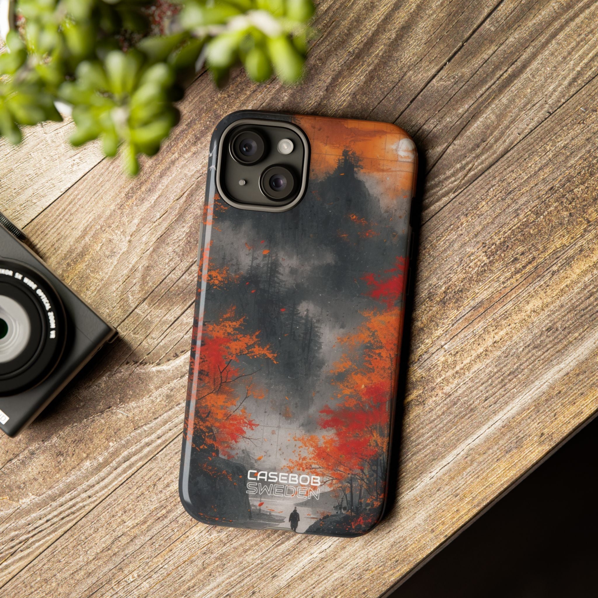 Crimson Mist Mountains iPhone 15 - Resistente