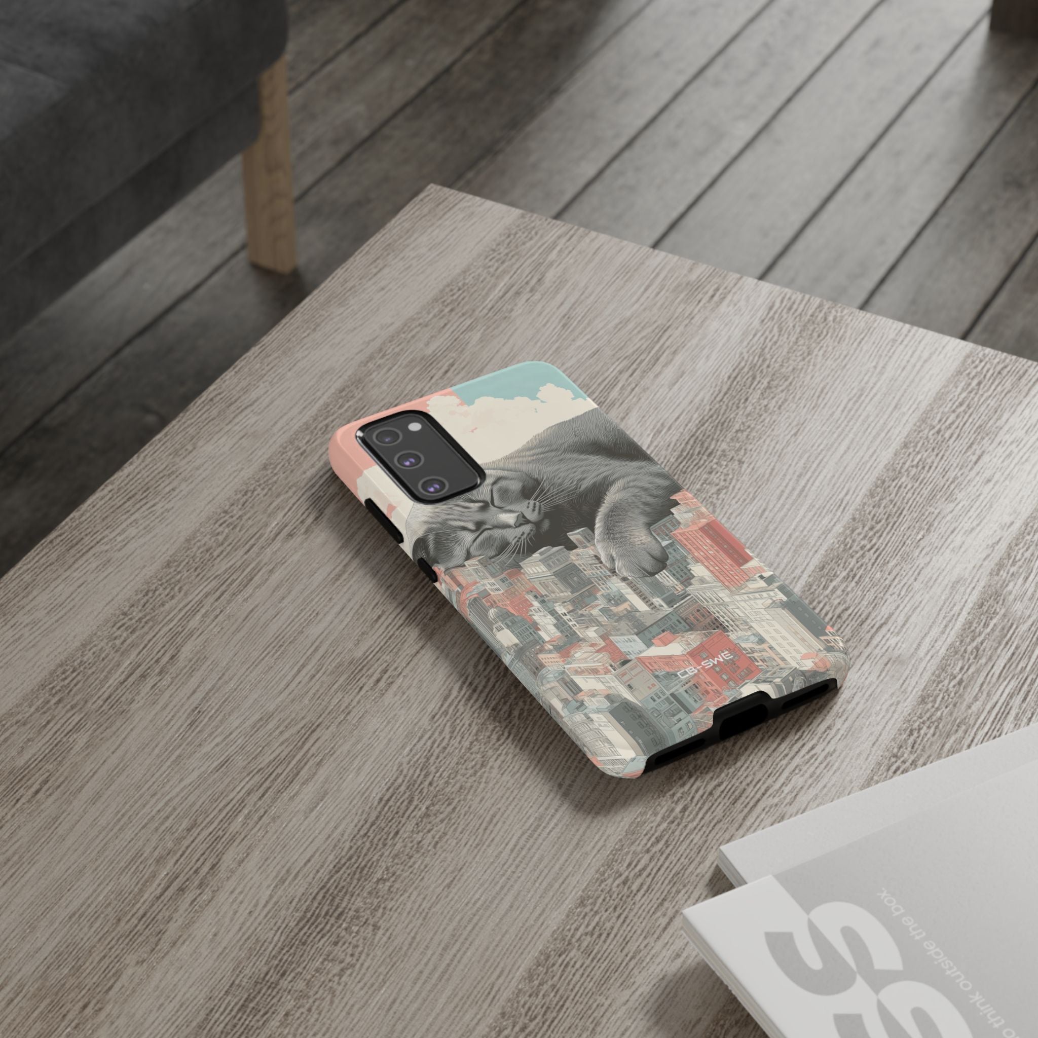 Cat Rests Over City - Samsung Case
