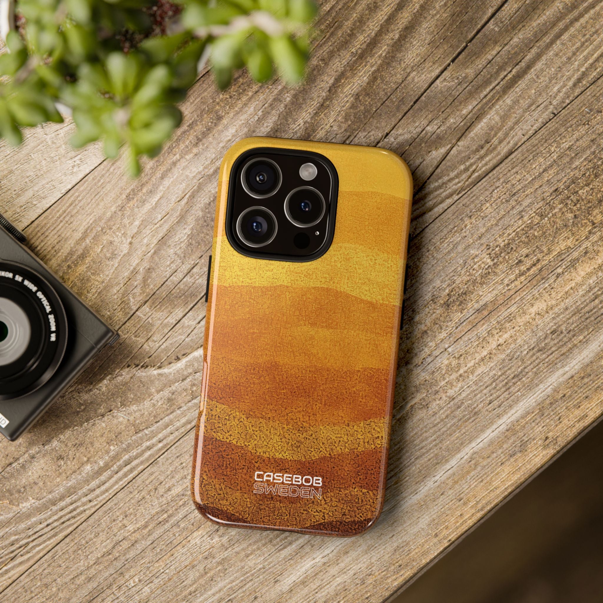 Golden Horizon Layers iPhone 16 - Resistente