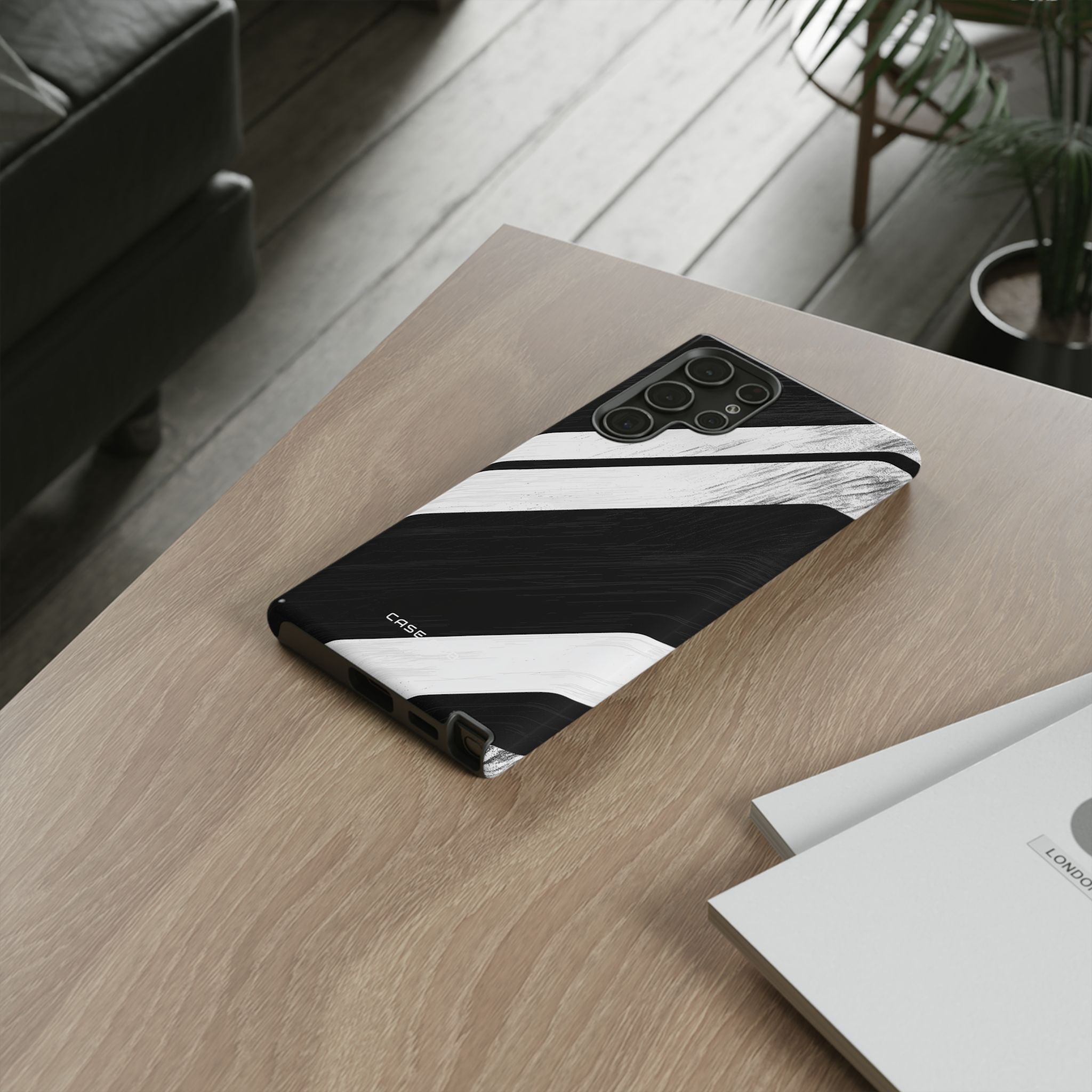 Distressed Stripe Motion Samsung S22 Ultra Case - Tough