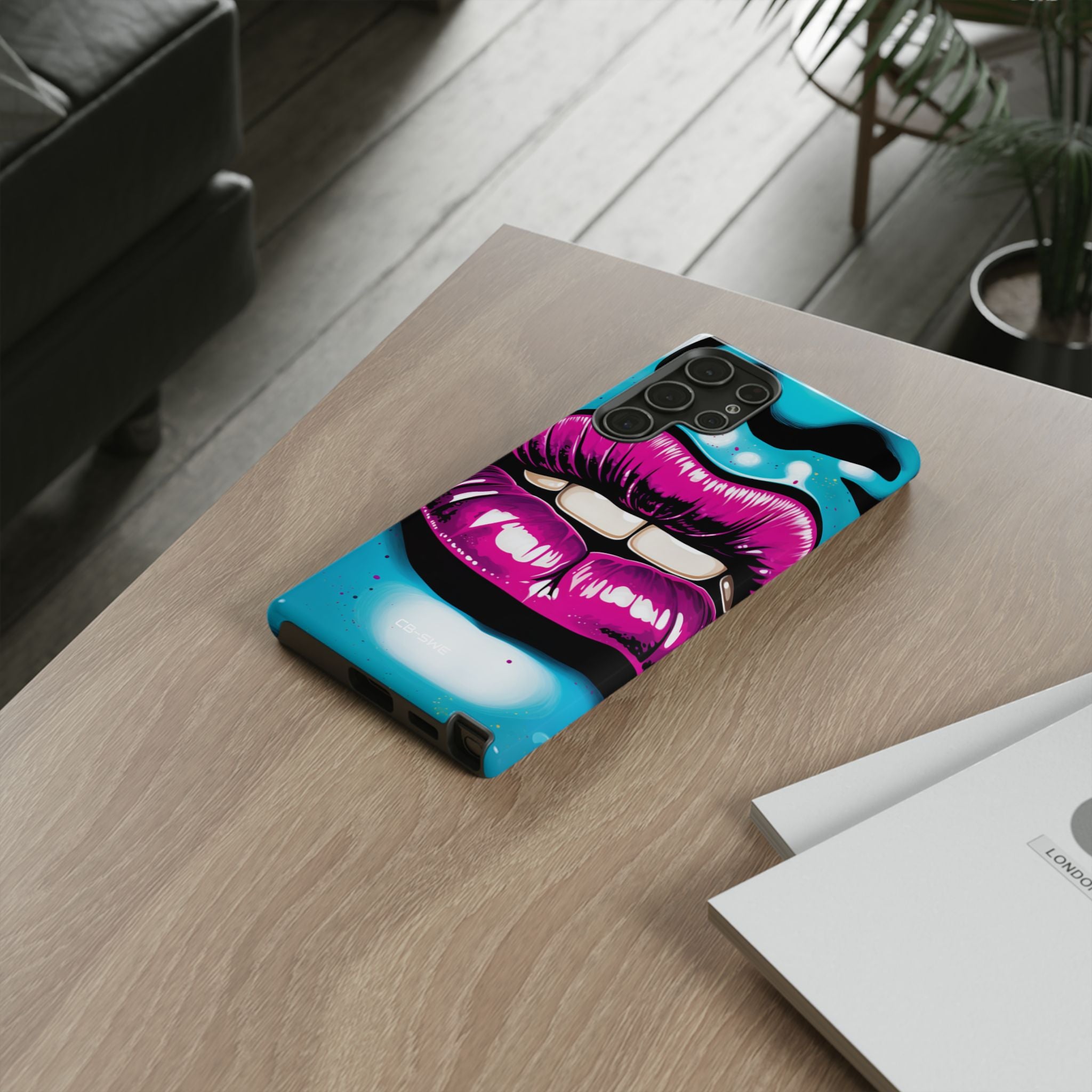 Vivid Lips Contrast - Samsung Case