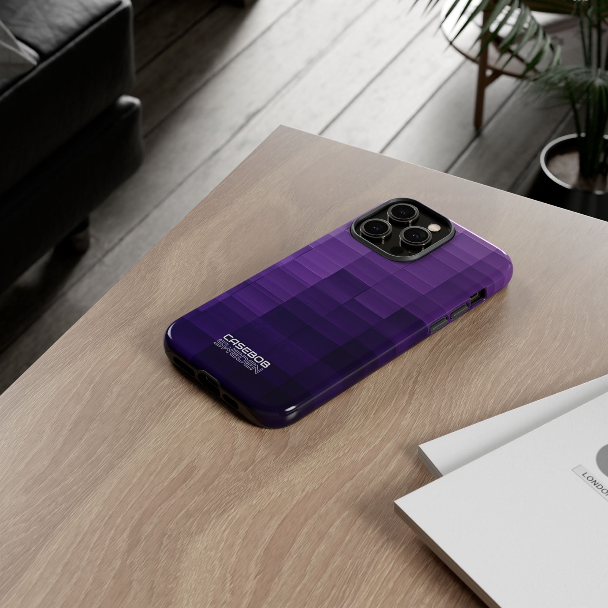 Purple Horizon Grid iPhone 14 - Resistente