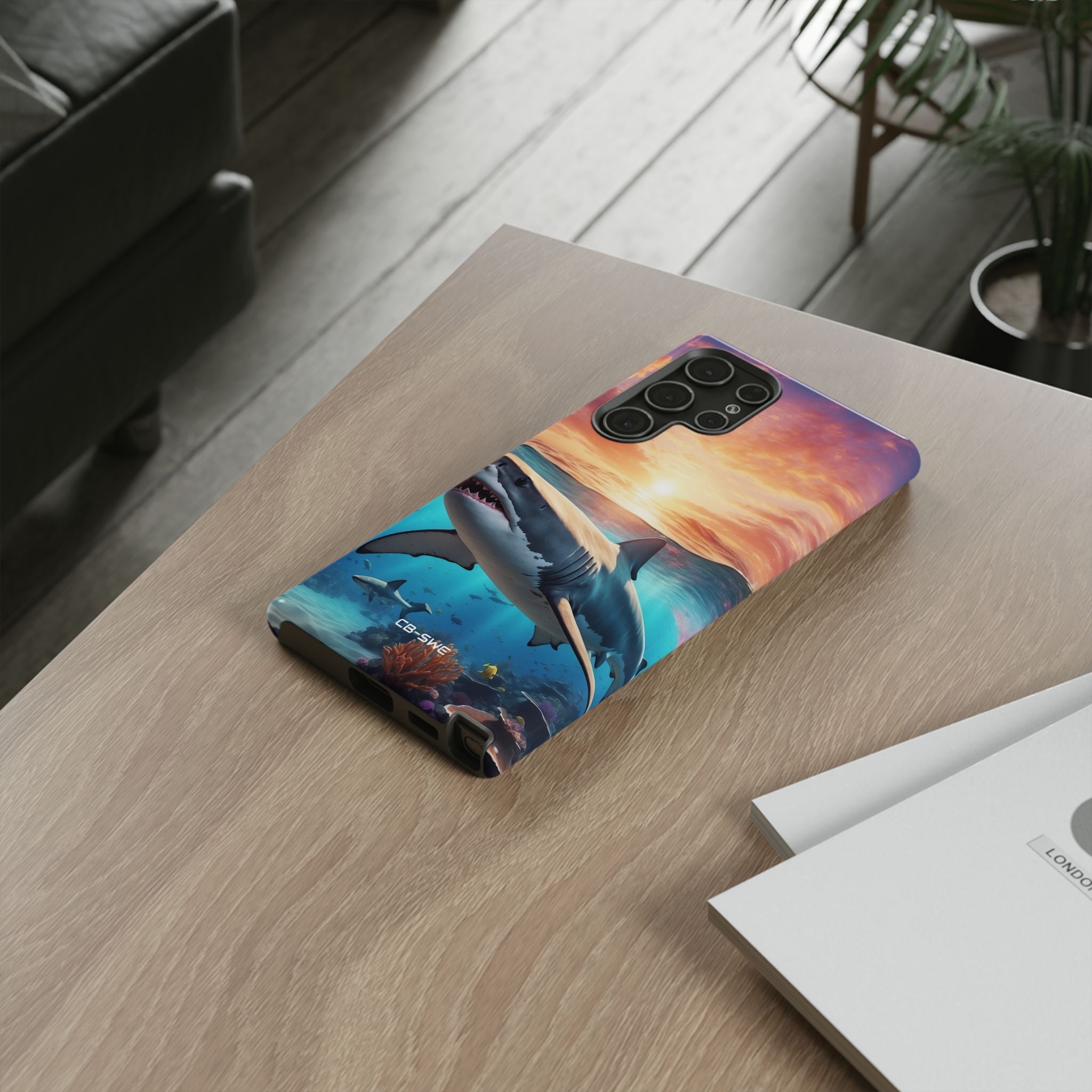 Shark Swims Through - Samsung Case