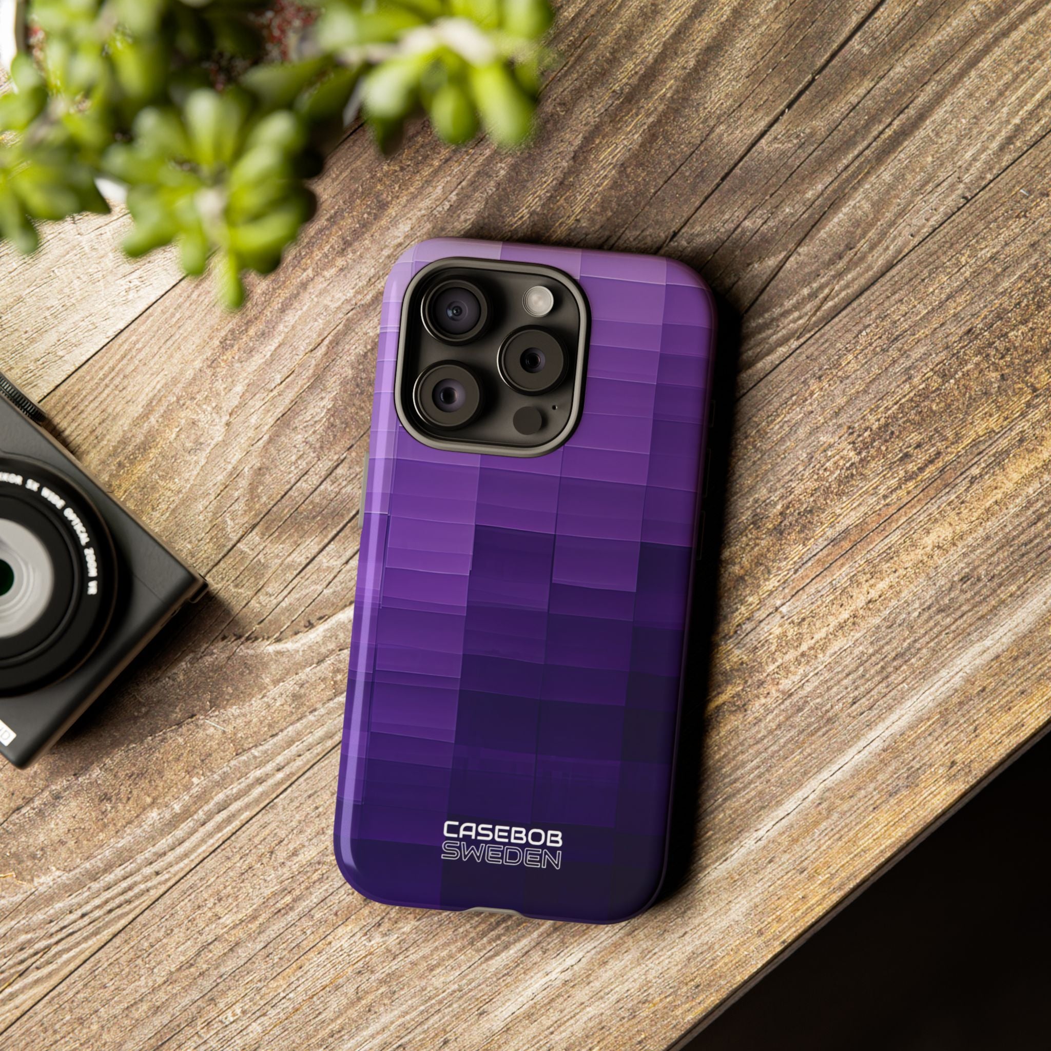 Purple Horizon Grid iPhone 15 - Tough