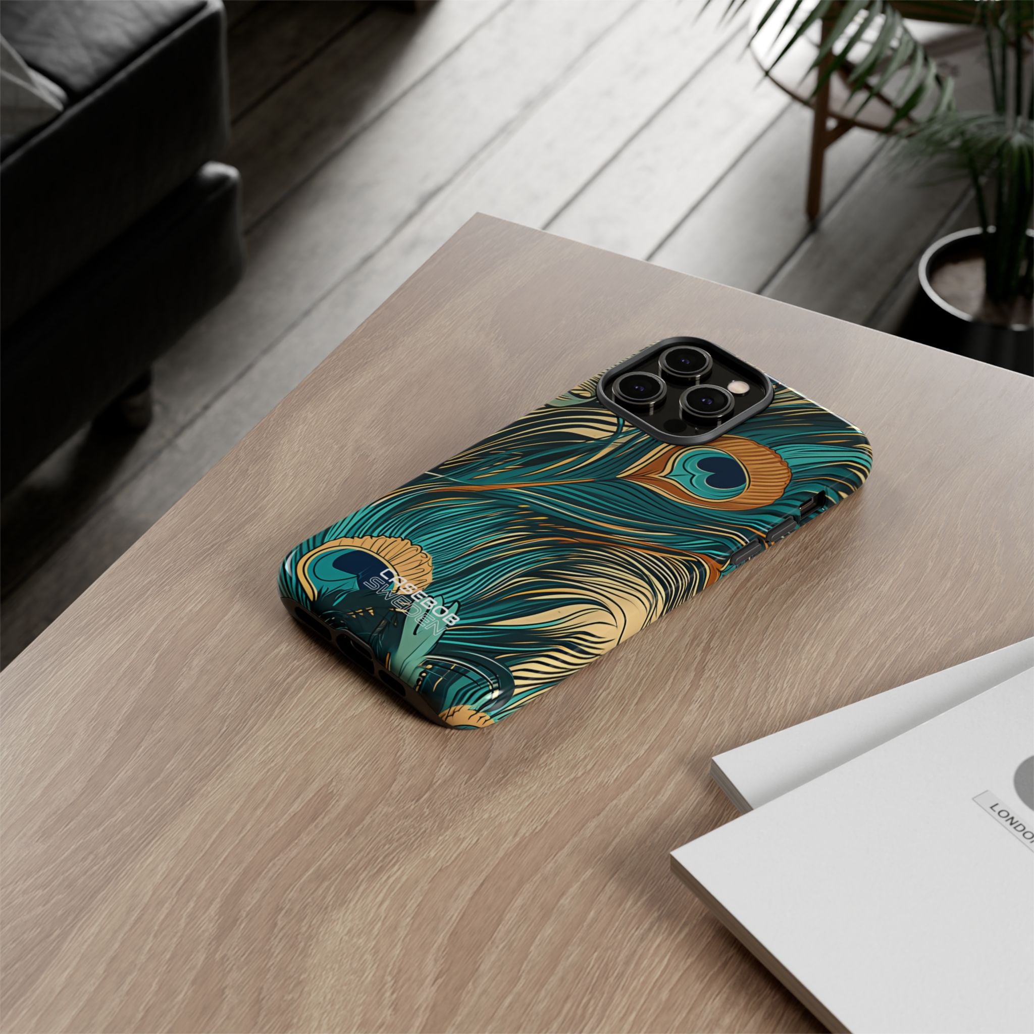 Vortice di piume di pavone iPhone 14 - Tough