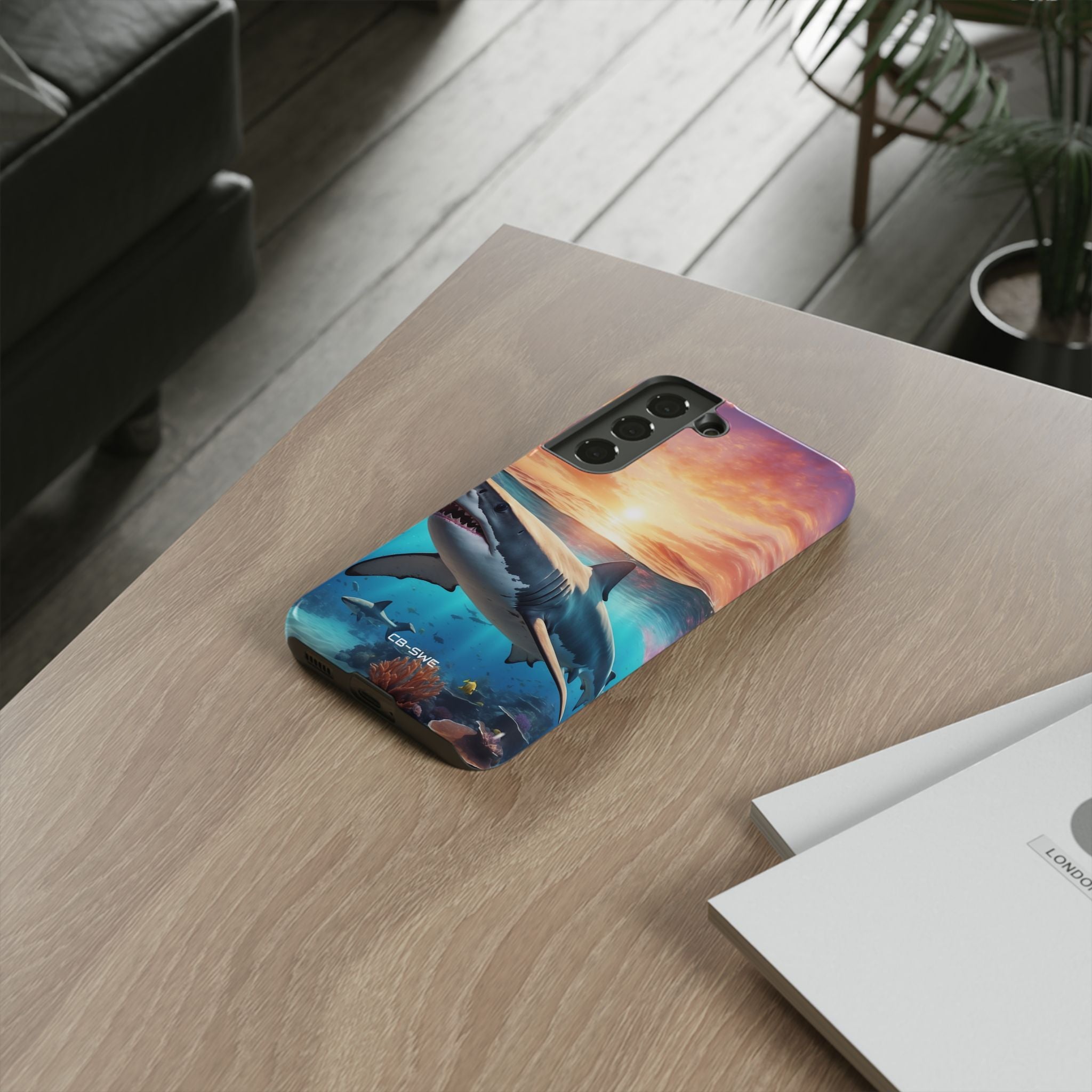 Shark Swims Through - Samsung Case