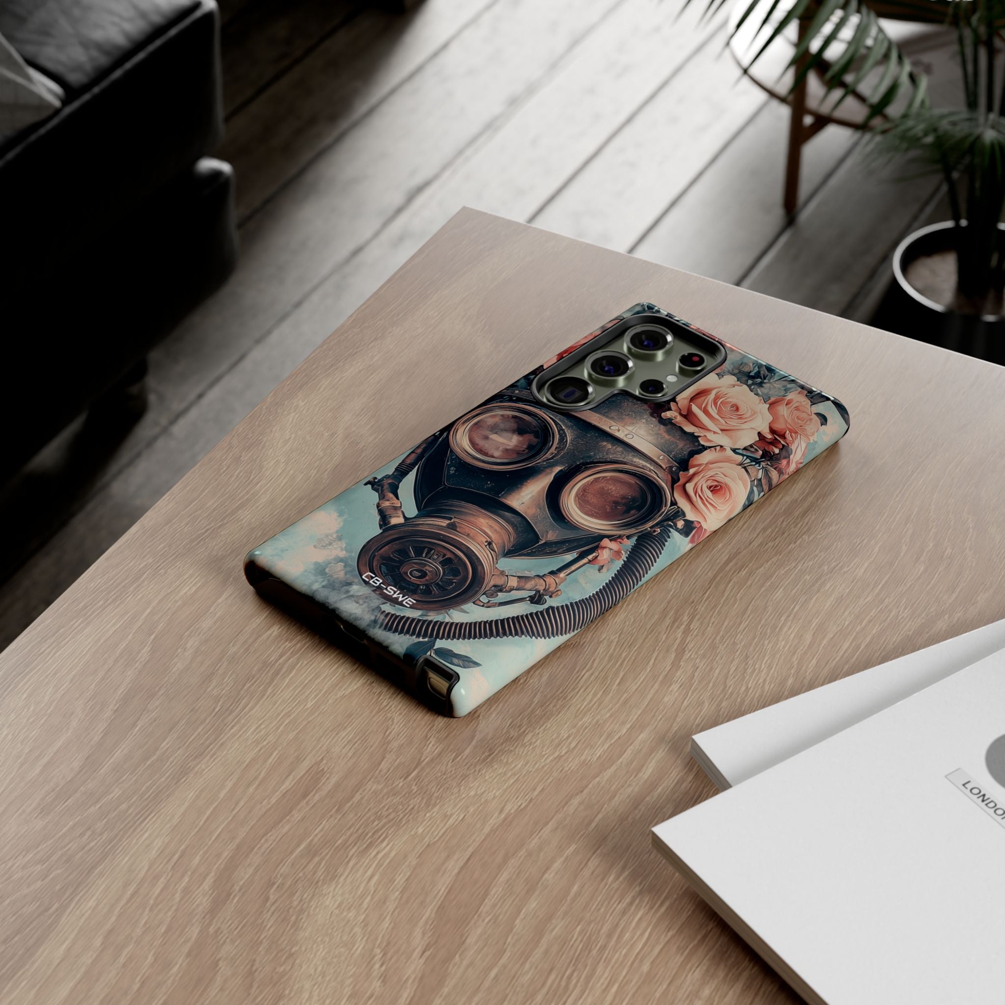 Roses Embrace Mask - Samsung Case