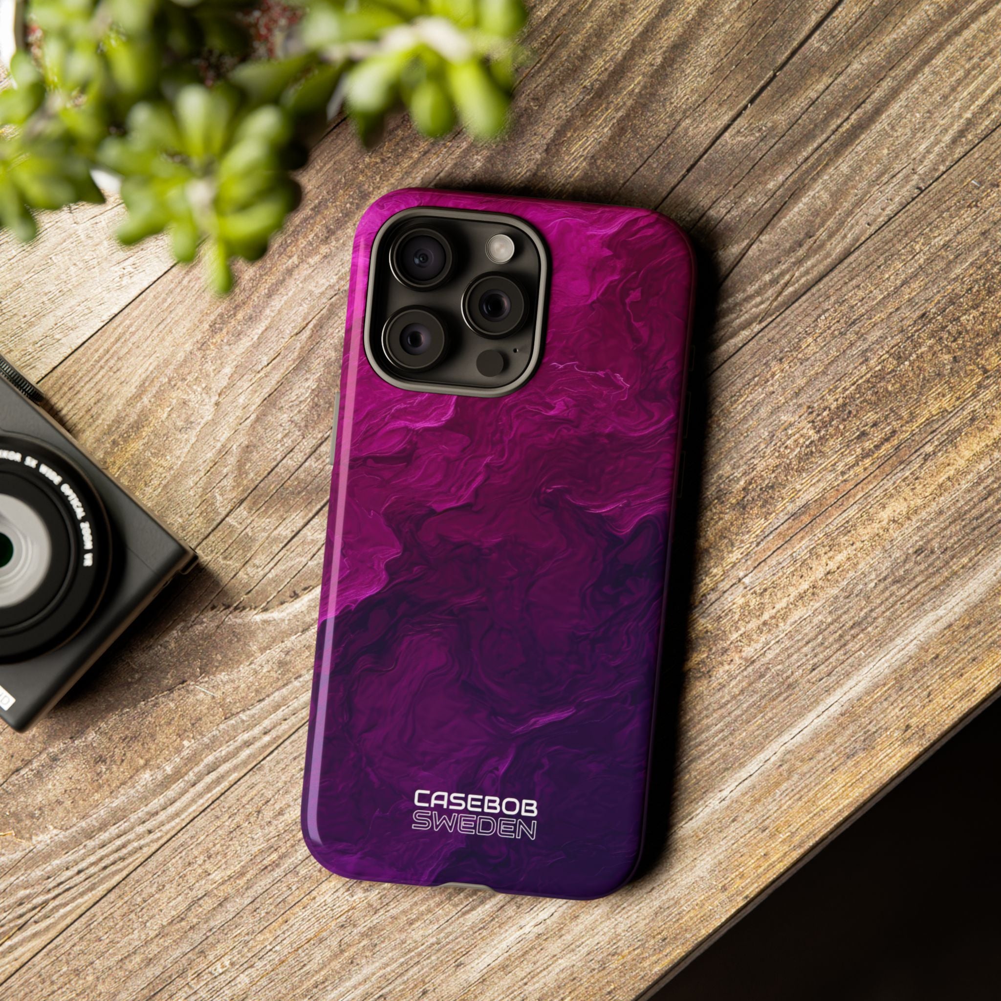 Velvet Dream Currents iPhone 15 - Resistente