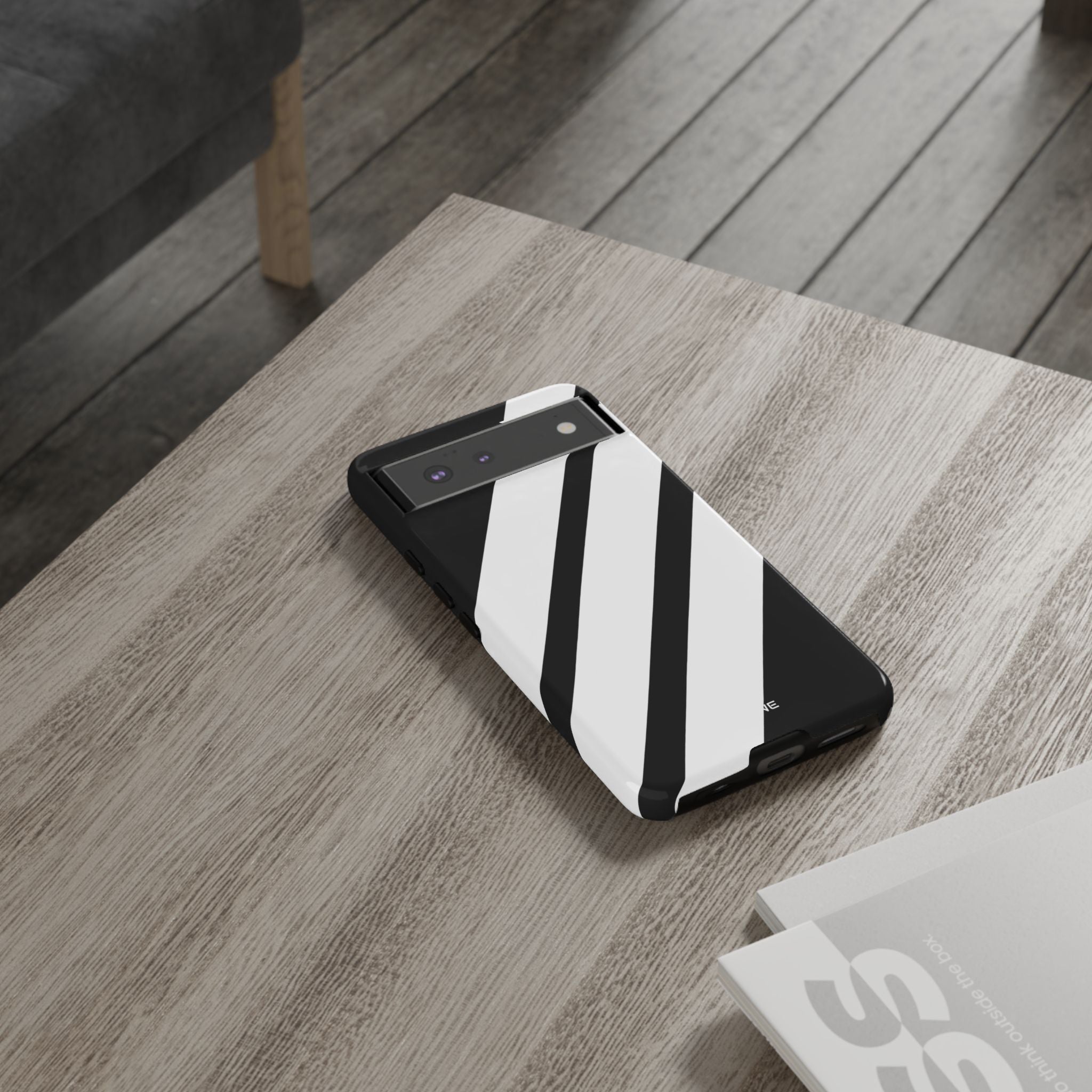 Monochrome Diagonal Symmetry - Google Pixel Case