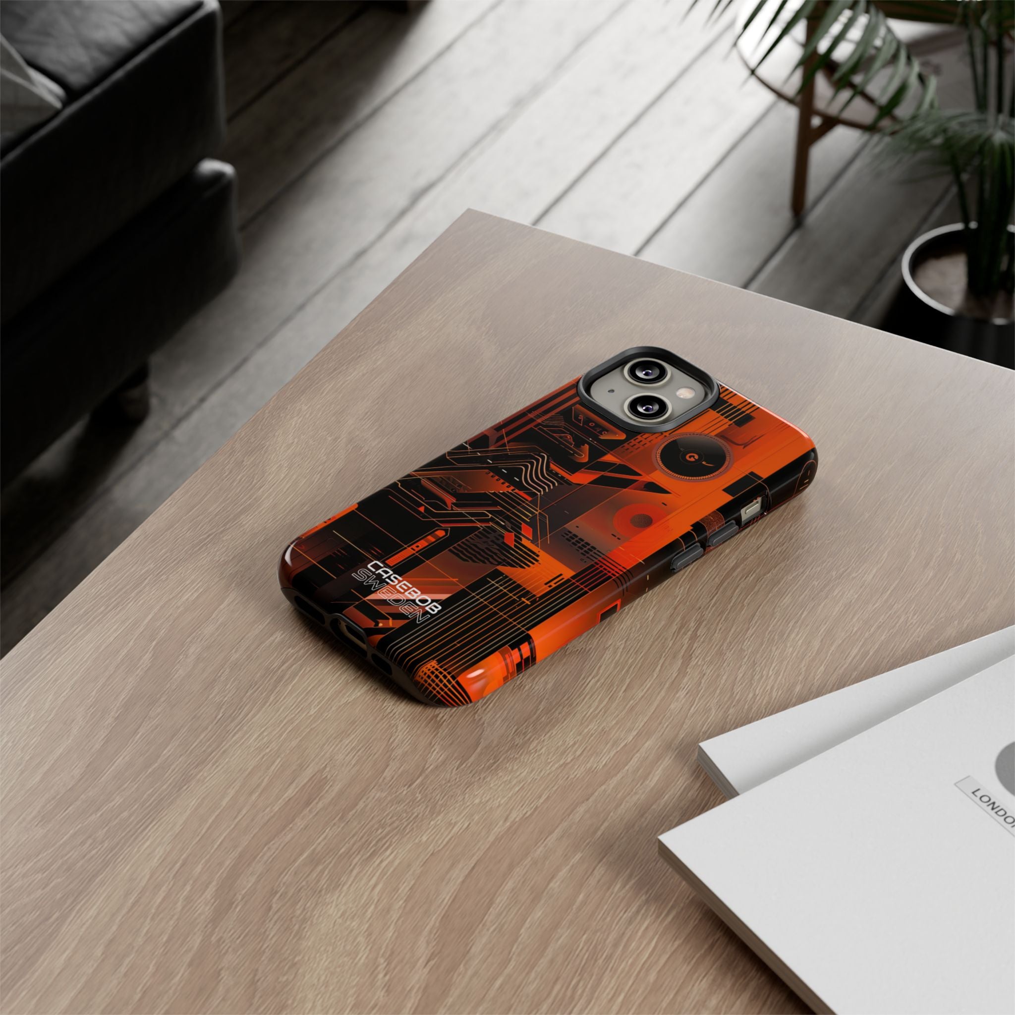 Orange Circuit Dreams iPhone 14 - Resistente