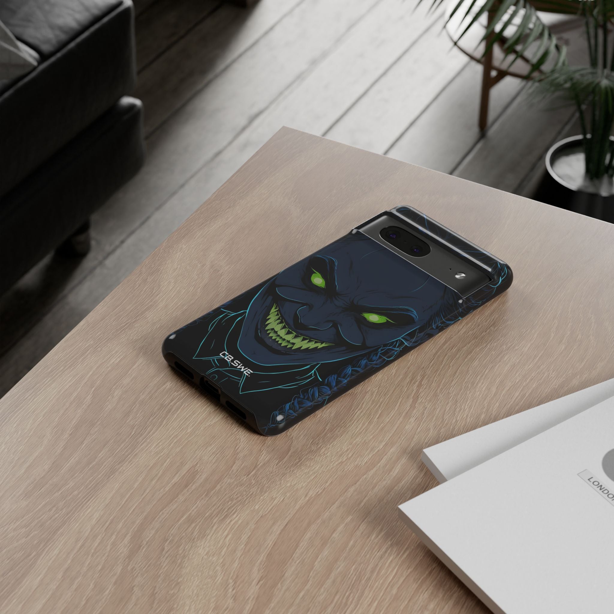 Unheimlicher, unheimlicher Charakter mit neongrünen Augen, Google Pixel 7 – Robust