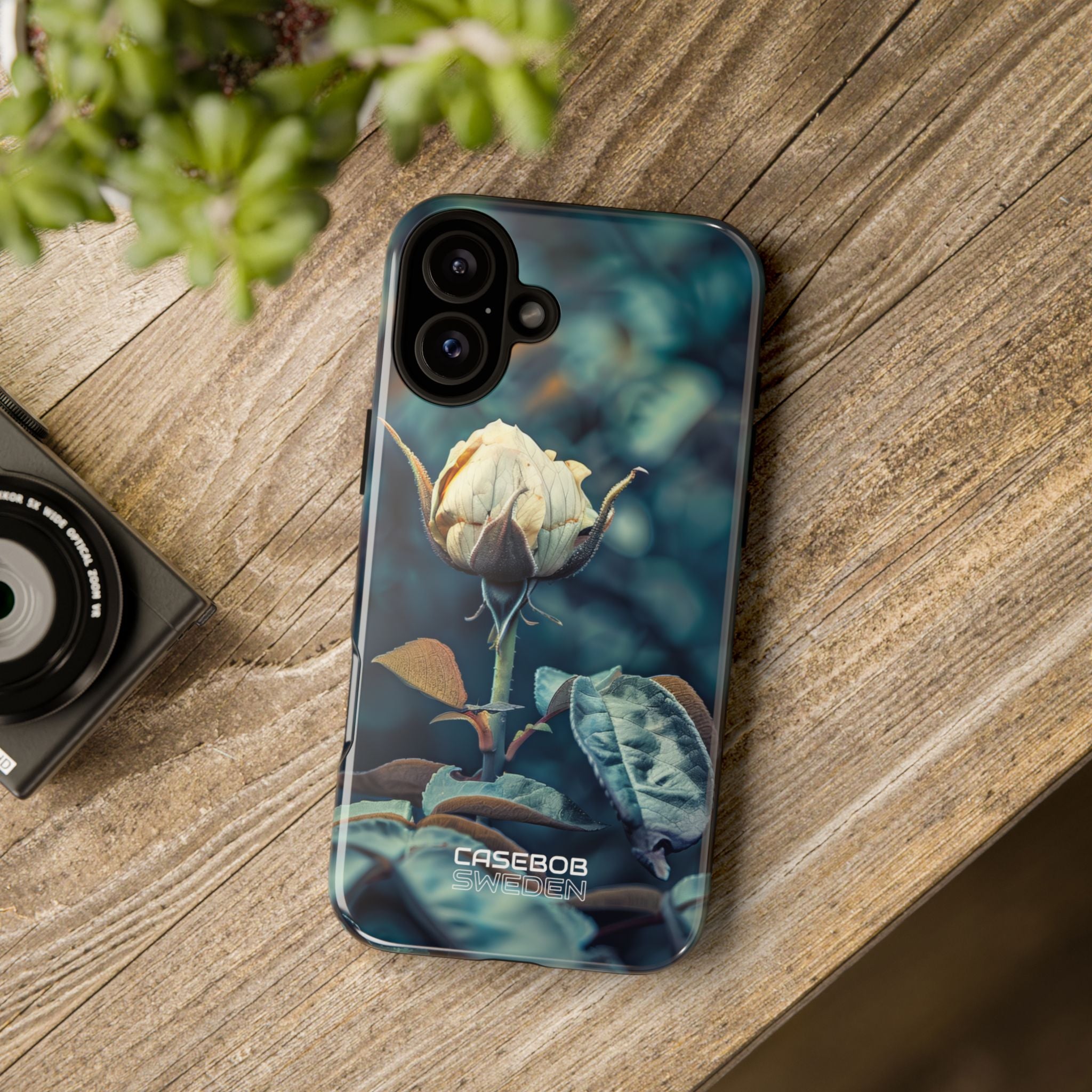 Mystic Rosebud Bloom iPhone 16 - Robust