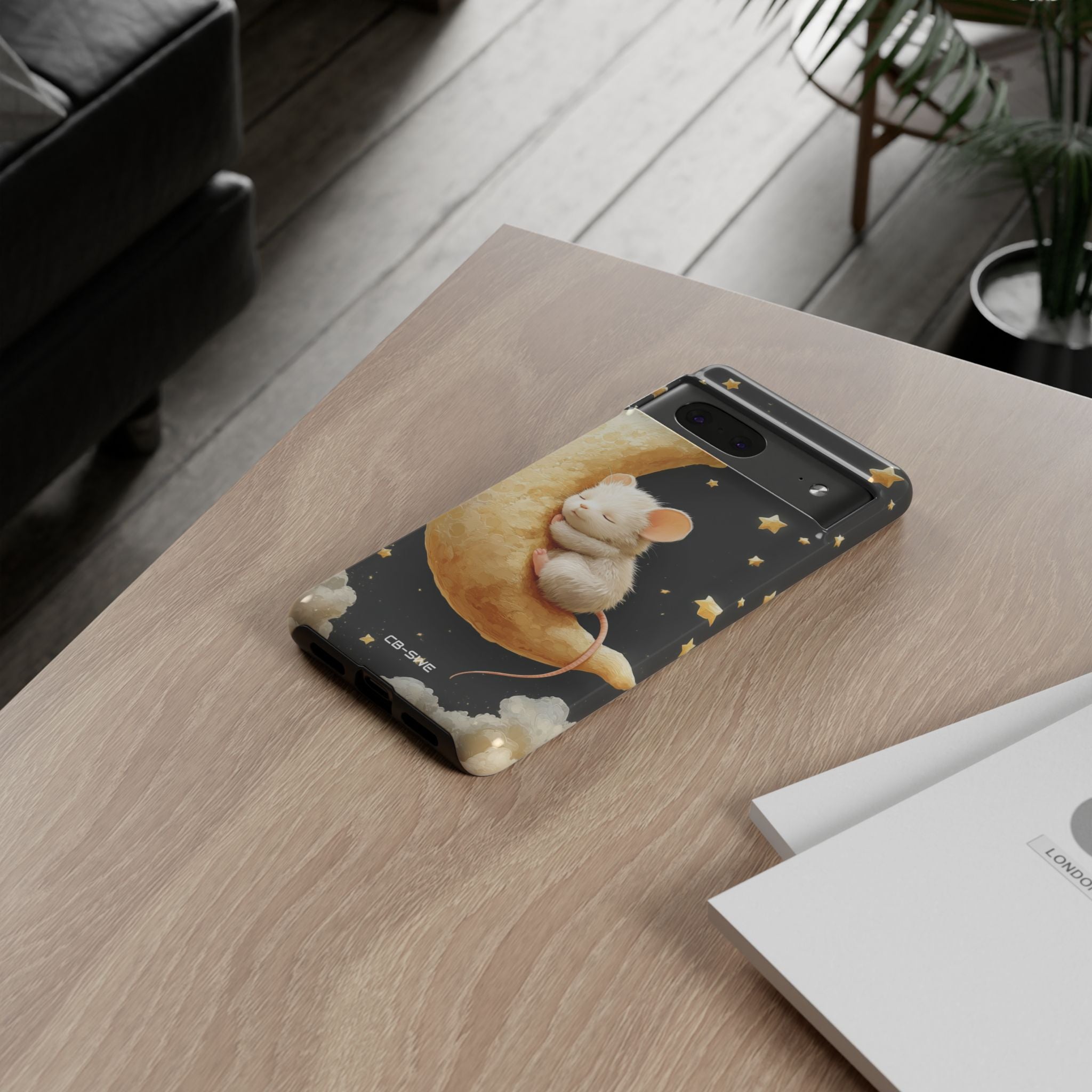 Moon Cradles Mouse - Google Pixel Case