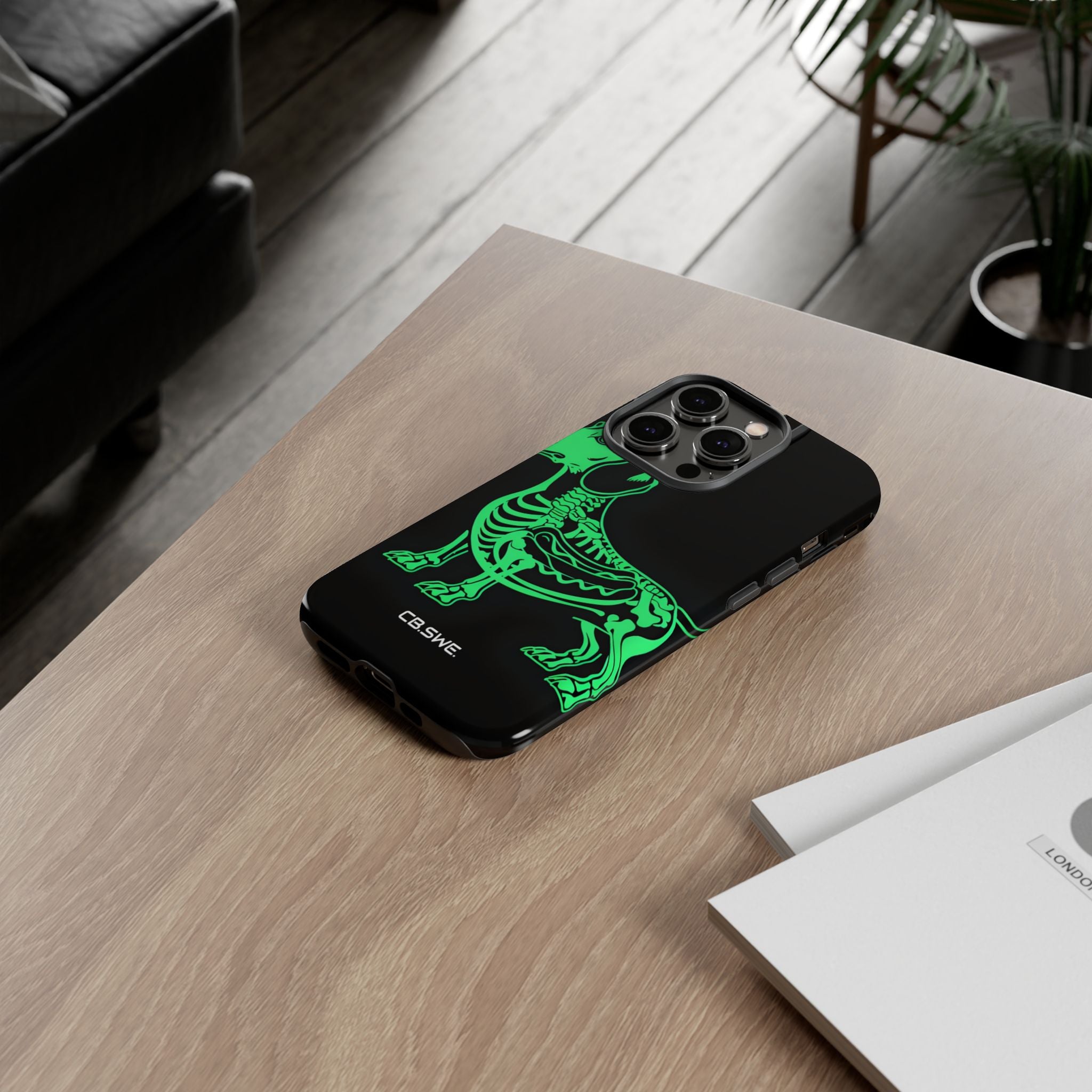 Neon Green Dachshund X-Ray Illustration Hotdog Phone Cover iPhone 14 - Tough