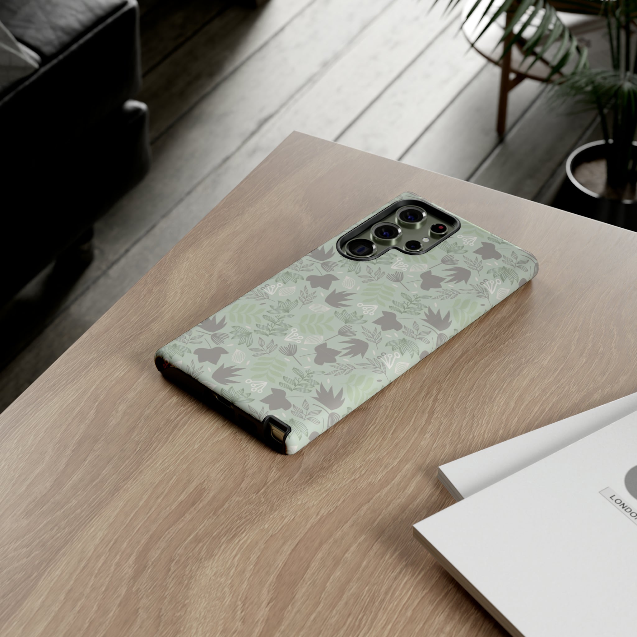 Hoxa leaf - Protective Phone Case