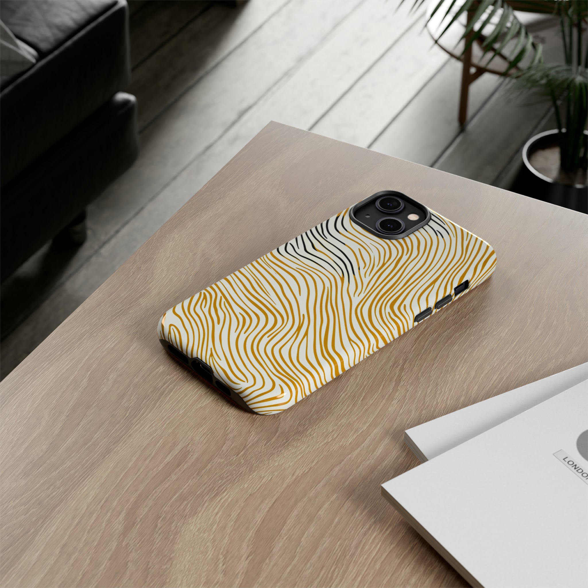 Linear Yellow Chic - Protective Phone Case