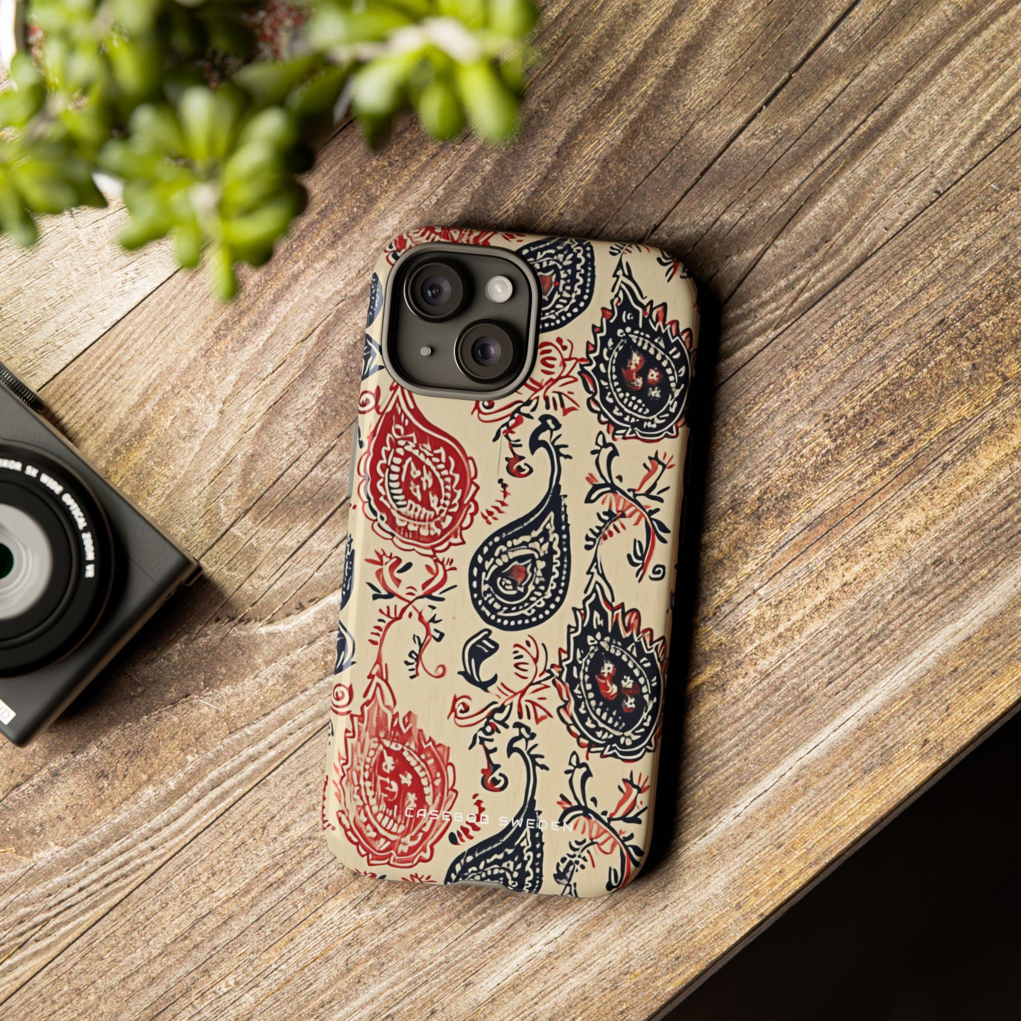 Vintage Paisley Elegance iPhone 15 - Tough Phone Case