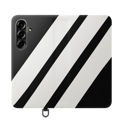 Diagonal Stripes BlackWhite - Samsung S25 Case - Wallet