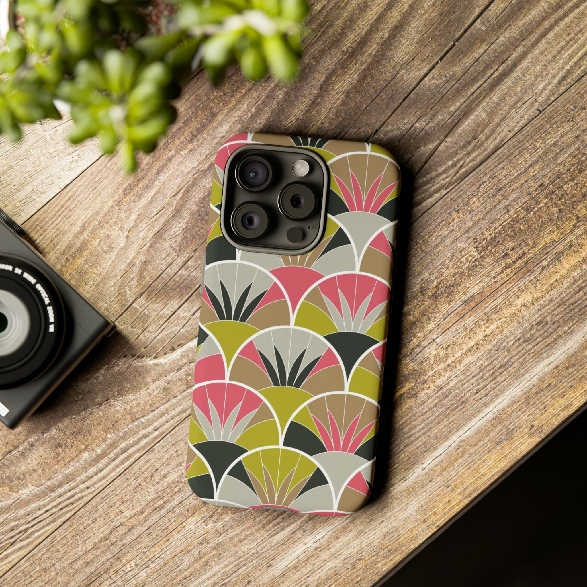 Green Retro - Protective Phone Case