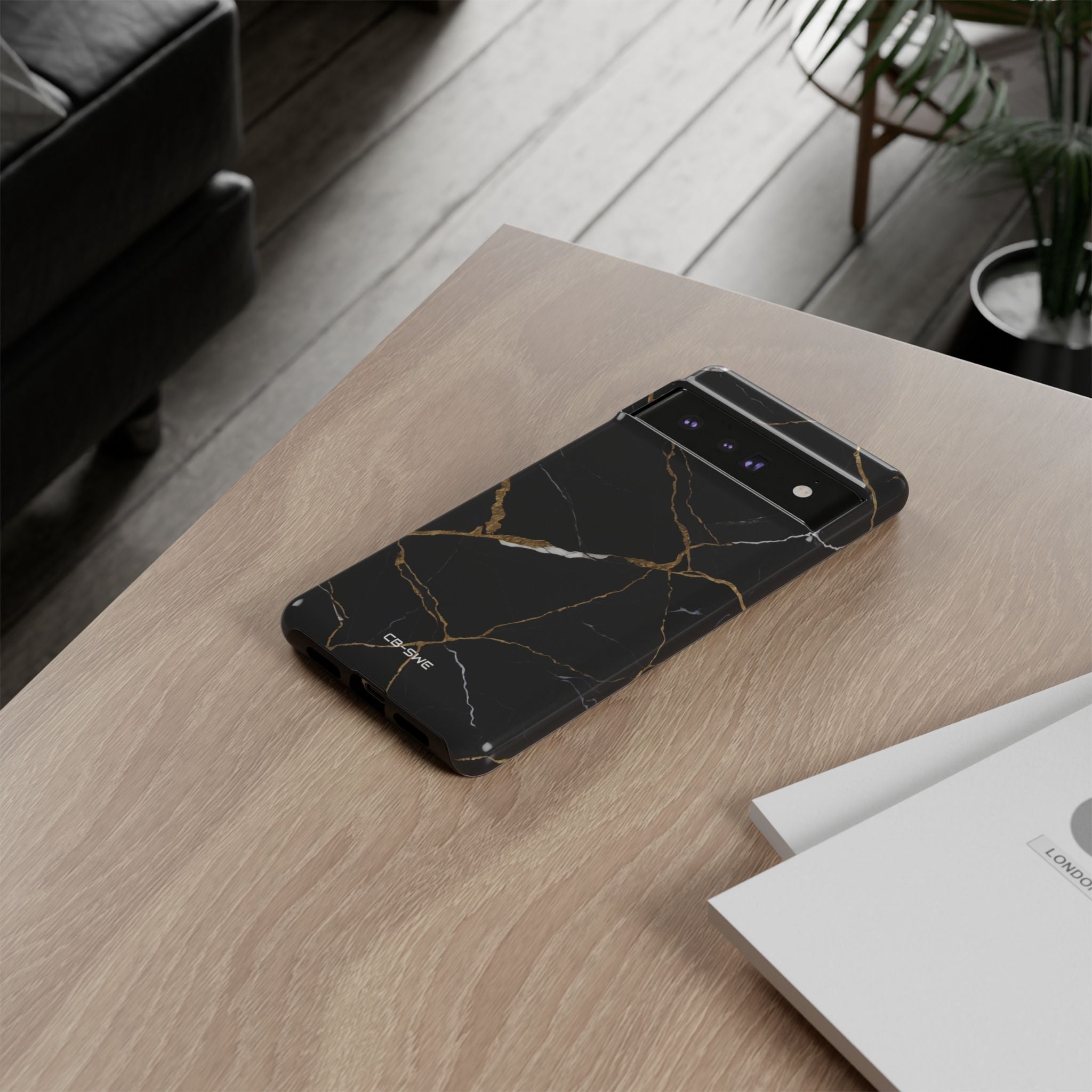 Golden Veins Emerge - Google Pixel Case