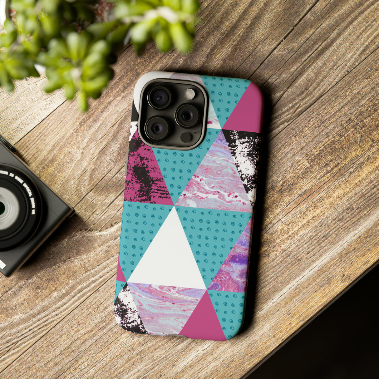 Grunge Triangles - Protective Phone Case