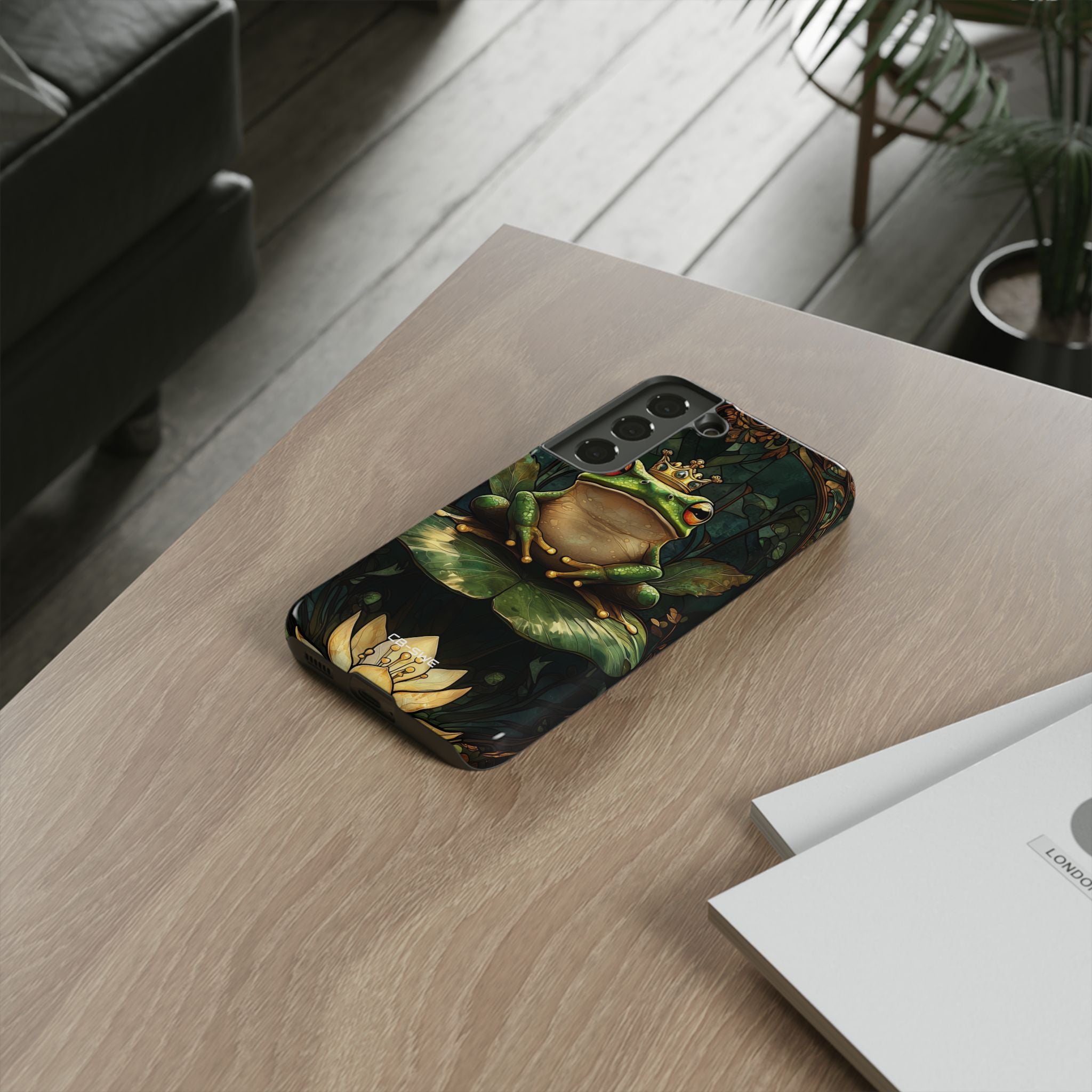 Crowned Frog Rests - Samsung Case