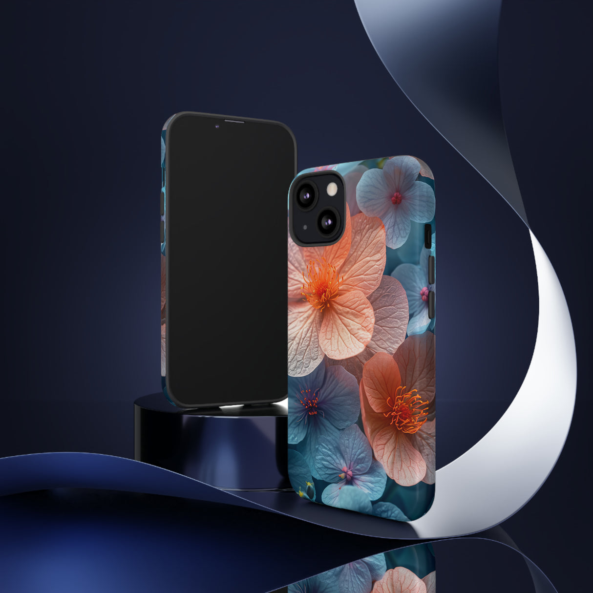 Hellblaue Floral Serenity - Schutzhülle fürs Handy