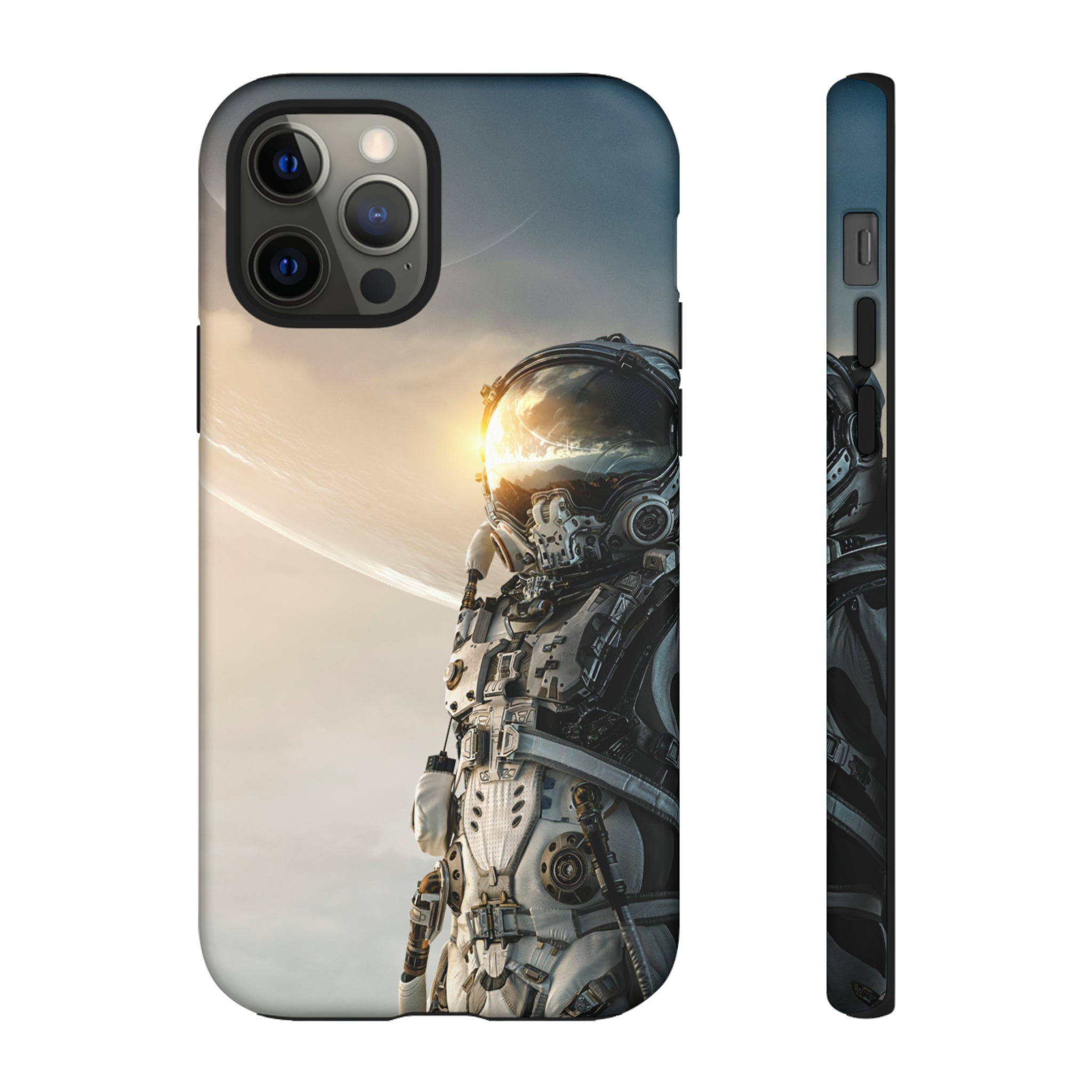 Astronaut on unexplored planet - Protective Phone Case