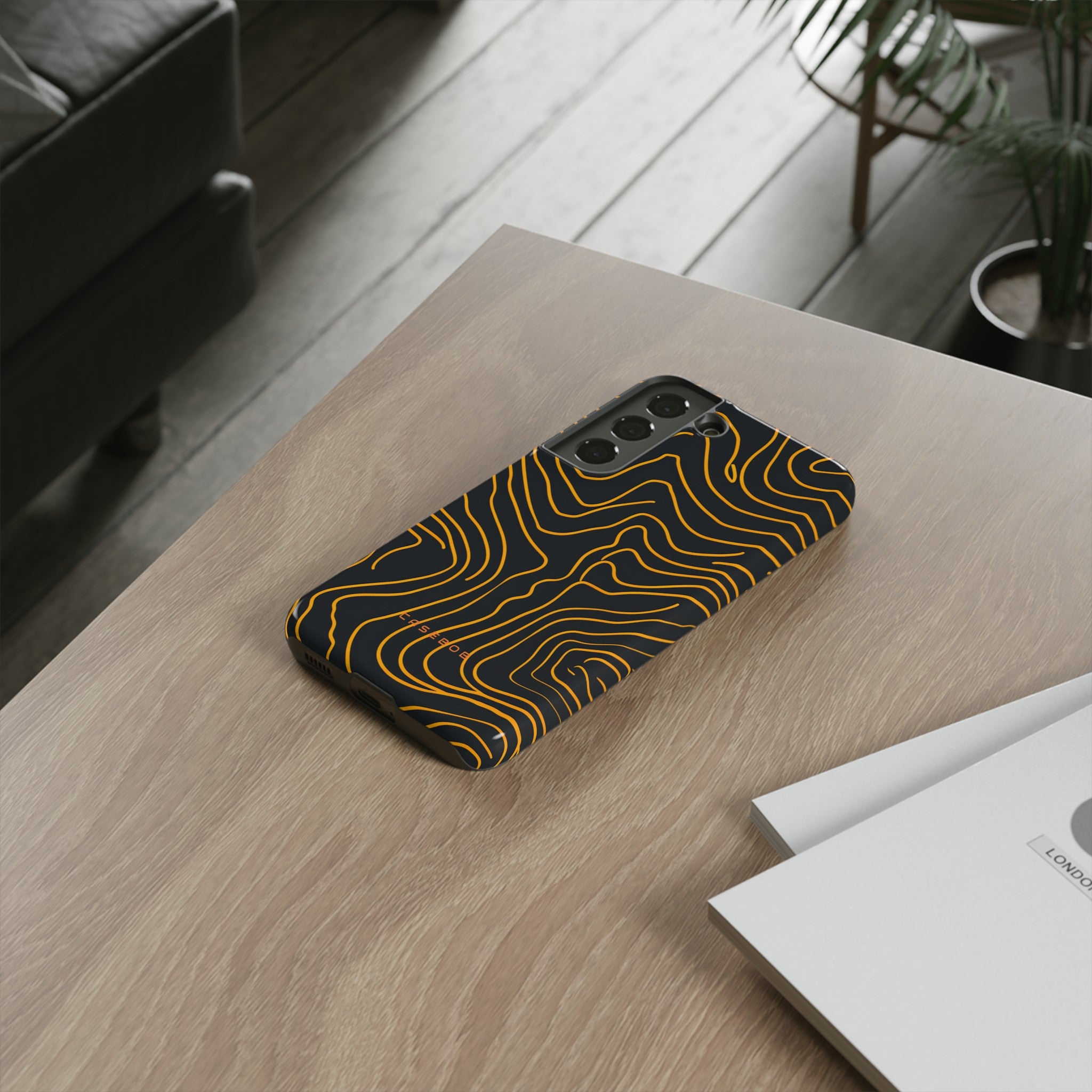 Linear Yellow Chic - Protective Phone Case