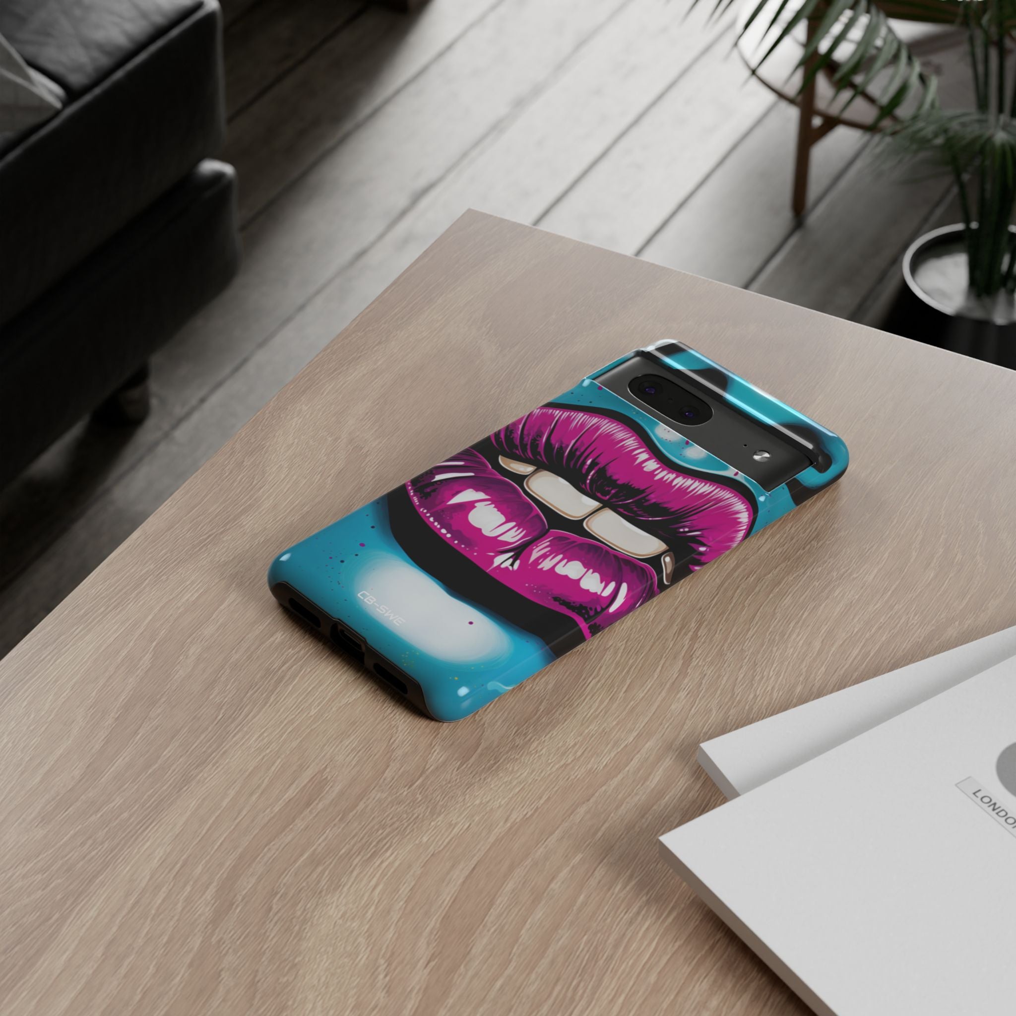 Vivid Lips Contrast - Google Pixel Case