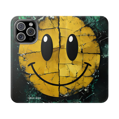 Cracked Smiley - iPhone 16 Pro Case - Wallet