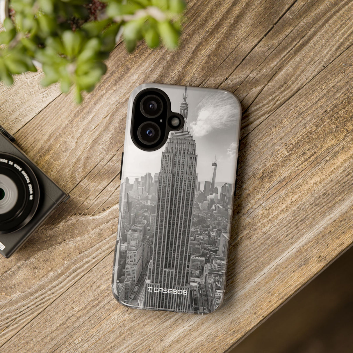 Grayscale Urban Elegance - for iPhone 16