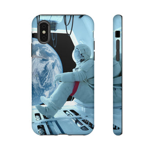 Astronaut inside Shuttle - Protective Phone Case