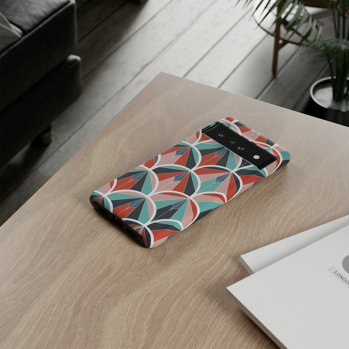 Harper Retro - Protective Phone Case