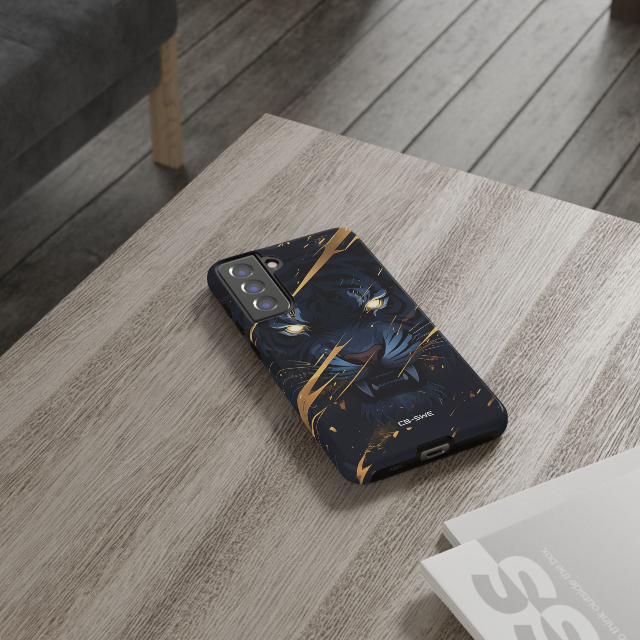 Tiger's Glowing Gaze - Samsung Case