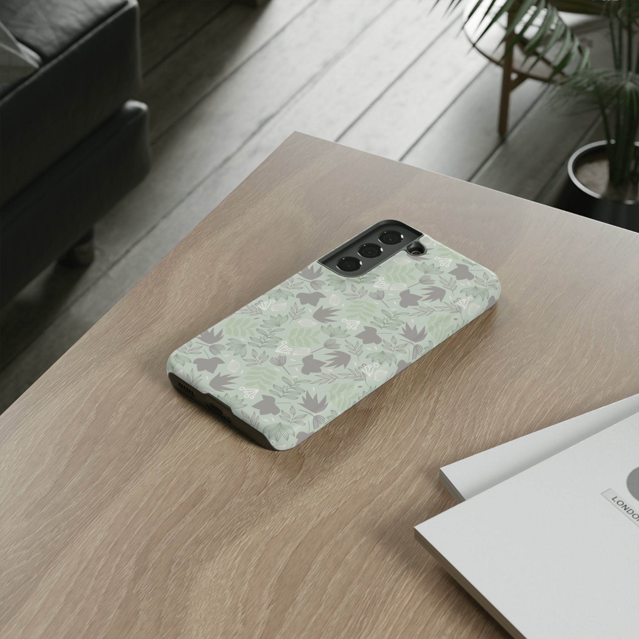 Hoxa leaf - Protective Phone Case