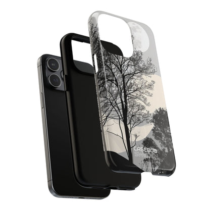Foresta nella quiete lunare iPhone 15 - Tough+