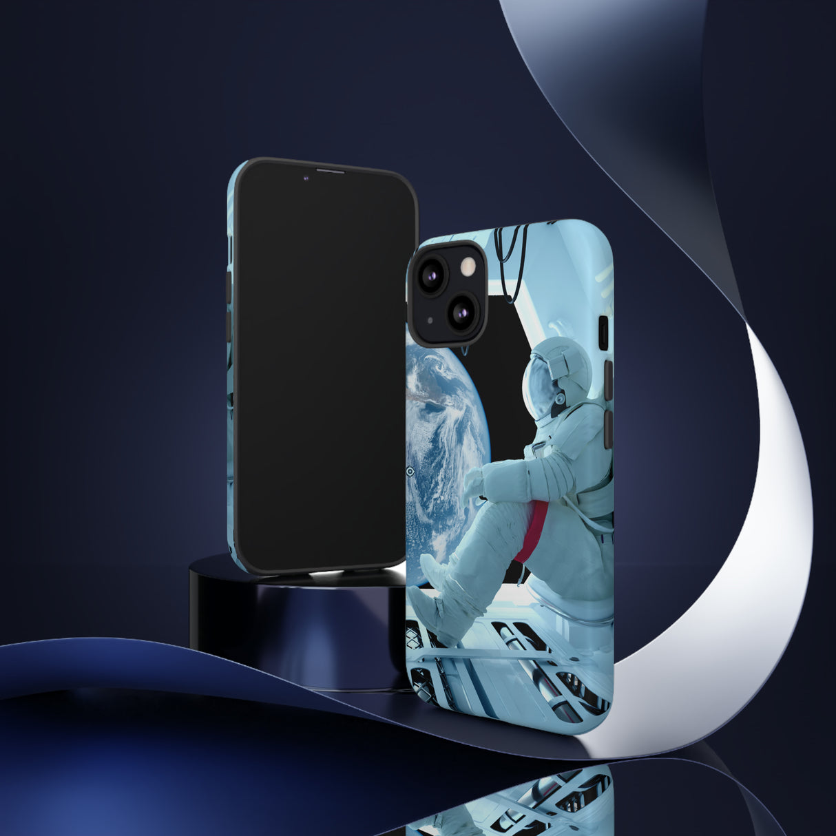 Astronaut inside Shuttle - Protective Phone Case