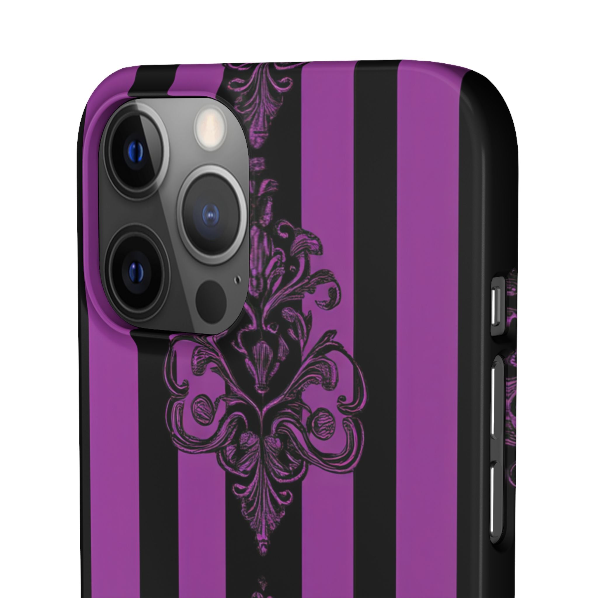 Gotische Eleganz mit vertikalen Streifen und Ornamentmotiven iPhone 12 - Schlanke Handyhülle