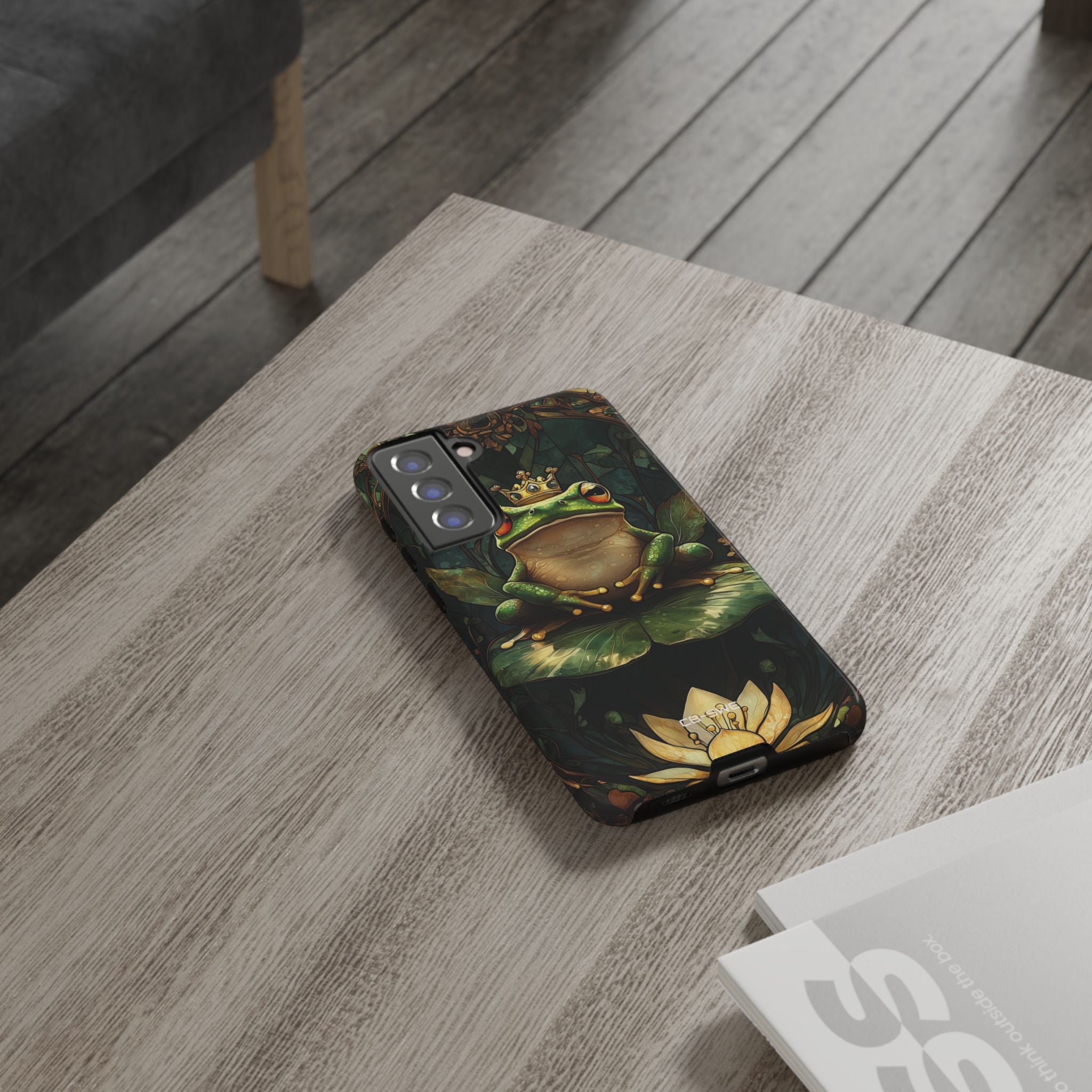 Crowned Frog Rests - Samsung Case