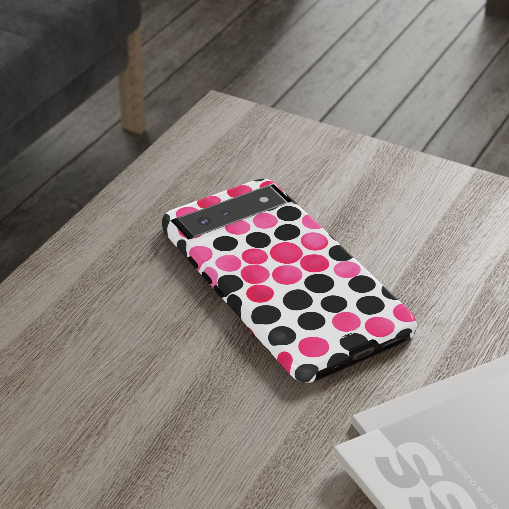 Pulsing Circles Illusion - Google Pixel Case