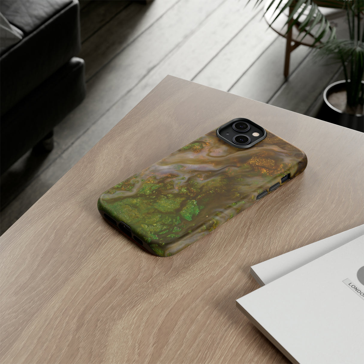 Smaragd Green Ink Art - Protective Phone Case