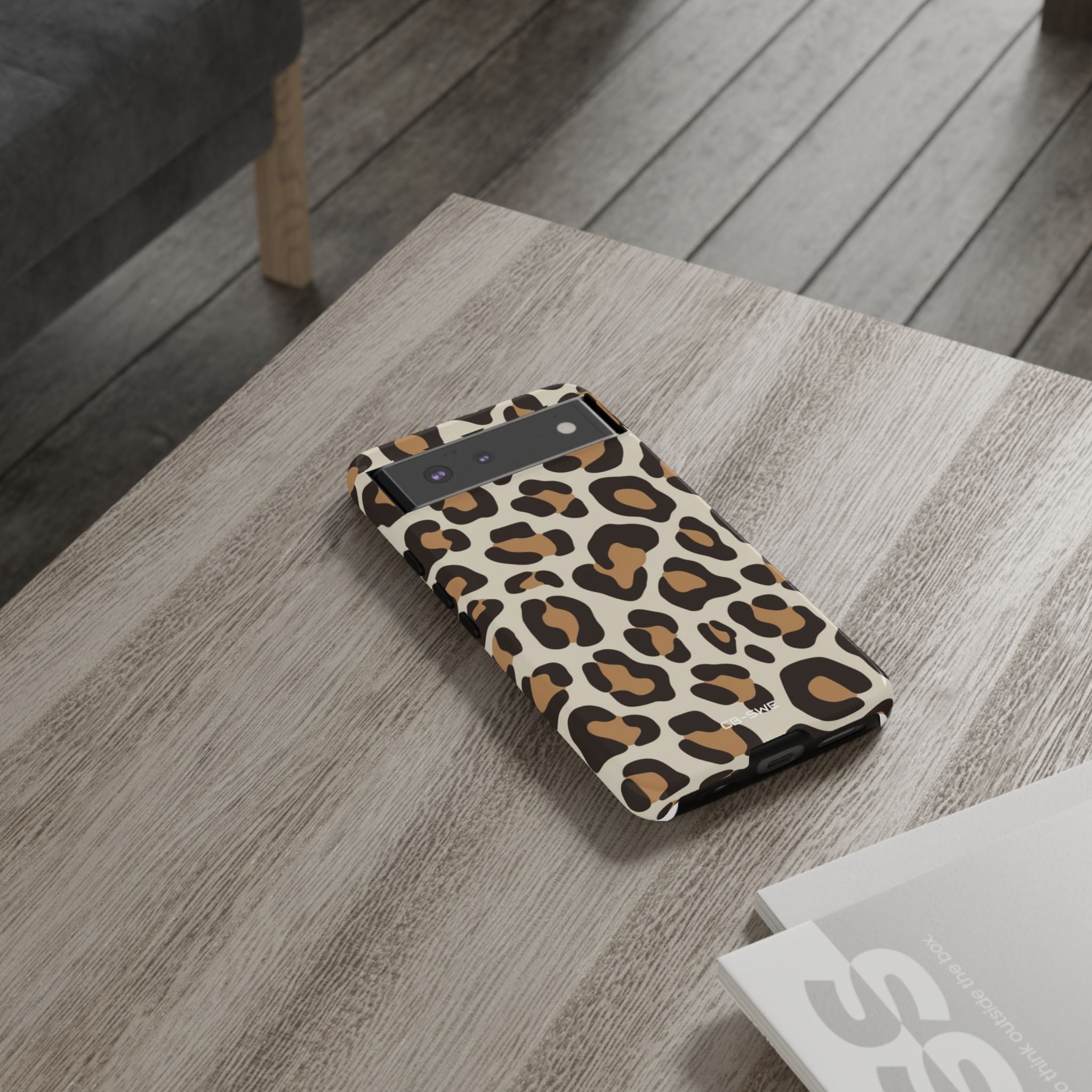 Leopard Print Elegance - Google Pixel Case