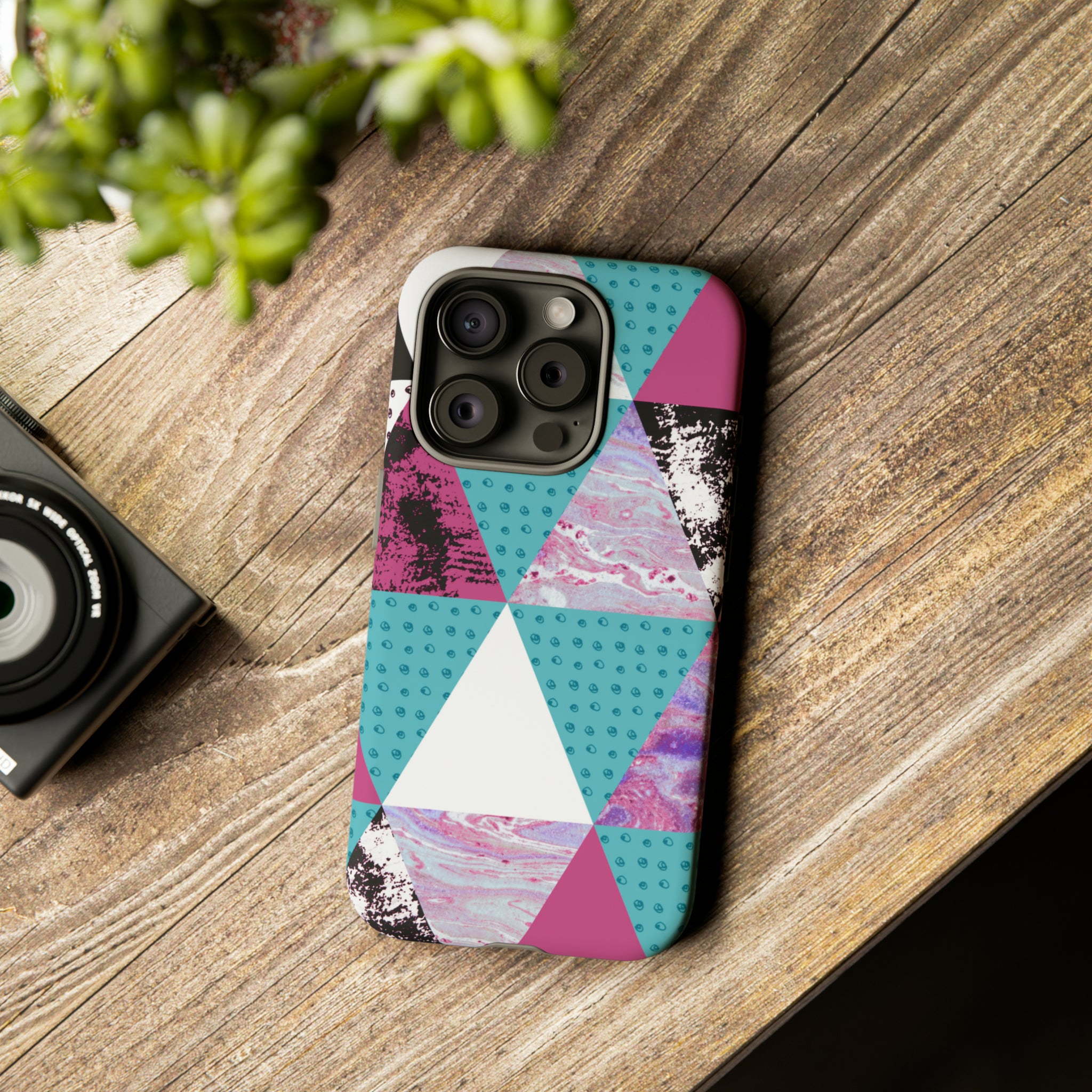 Grunge Triangles - Protective Phone Case