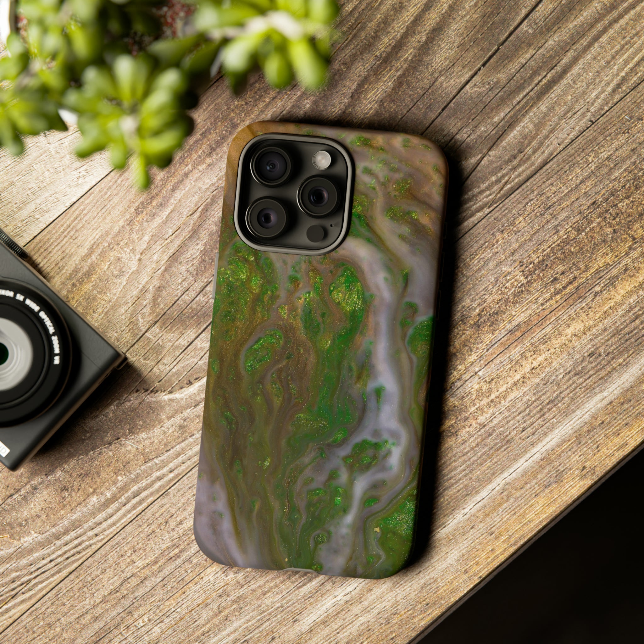 Smaragd Ink Art - Protective Phone Case