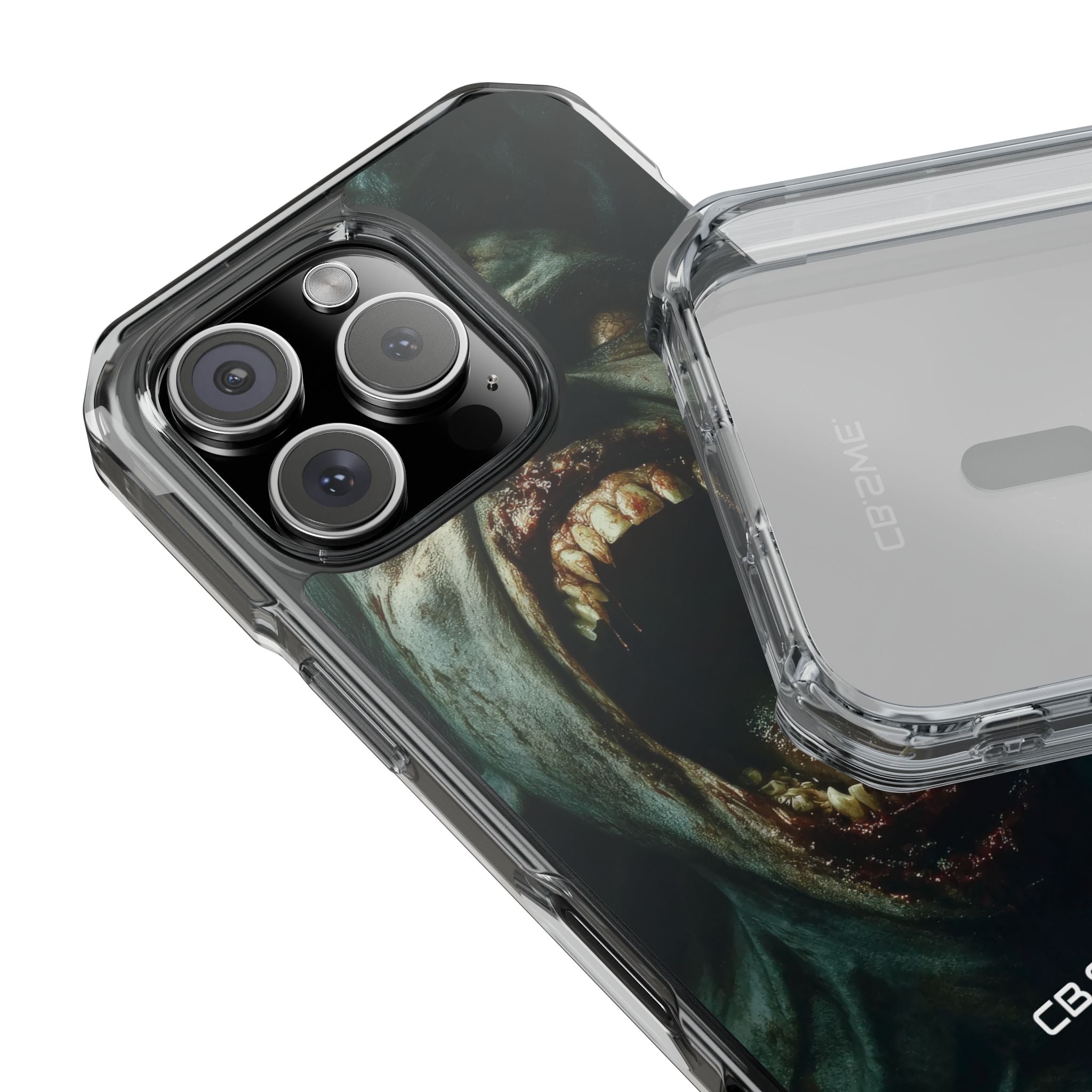 Ein Zombie mit scharfen Zähnen und offenem Mund, der Vampir zeigt. iPhone 16 – Impact Clear+