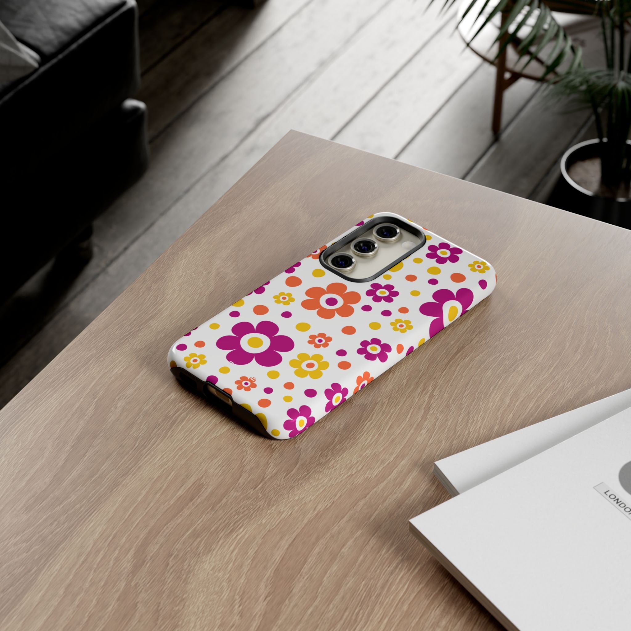 Retro Floral Playfulness - Samsung Case