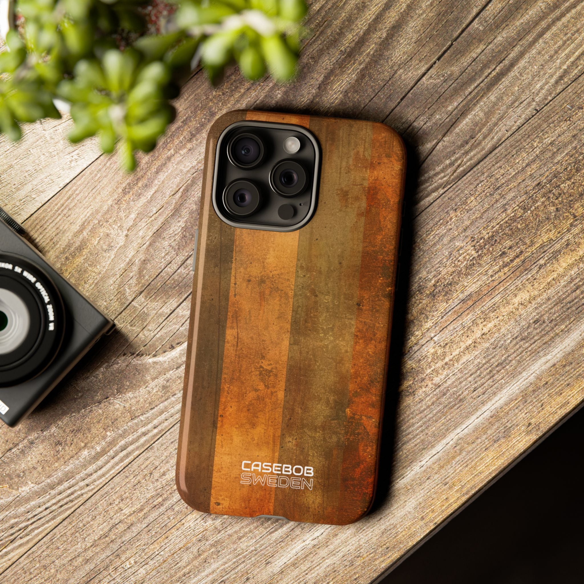 Rustik randig textur iPhone 15 – Tough
