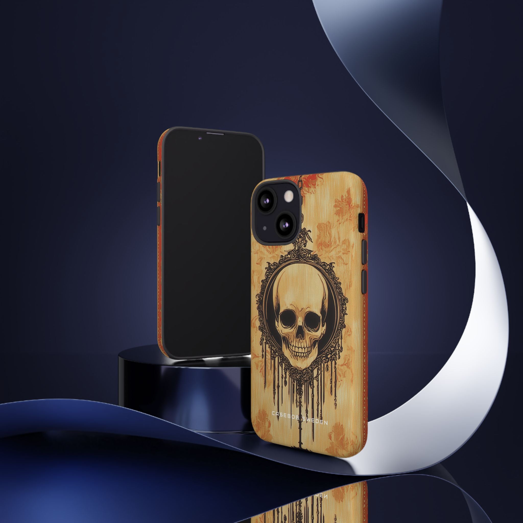 Gothic Skull Elegance iPhone 13 - Robuste Handyhülle